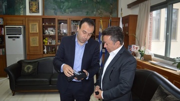 Τεχνογνωσία για την εξυπηρέτηση του πολίτη θα αποκτήσει ο Δήμος Ρόδου από τα Τρίκαλα 