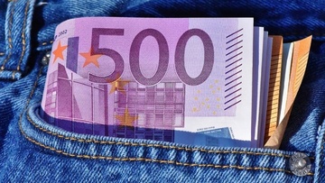 Τέλος επιτηδεύματος στα μπλοκάκια: Σενάρια για μείωσή του 20-30%