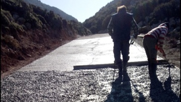 Νίσυρος: Ξεκίνησε το έργο τσιμεντόστρωσης του δρόμου προς τον Σταυρό