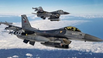Νέες υπερπτήσεις τουρκικών F-16 σε Λειψούς και Αρκιούς