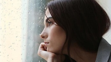 Επτά καθημερινές συνήθειες που αυξάνουν τον κίνδυνο  κατάθλιψης