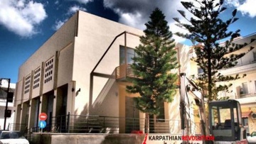 Το κτήριο-φάντασμα πολιτισμού στο κέντρο της Καρπάθου