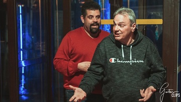 «Ερωτότριτος Vs Βράκουλα» από το Ερασιτεχνικό Θεατρικό Εργαστήρι «Ότι να ‘ναι» στη Ρόδο
