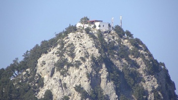 Επιχείρηση διάσωσης Ολλανδής τουρίστριας από το Μοναστήρι της Παναγίας Τσαμπίκας