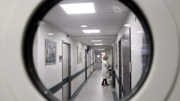 Καταργείται το επισκεπτήριο στα νοσοκομεία λόγω κορωνοϊού