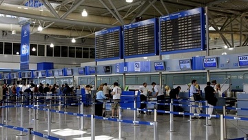 Οι Διευθυντές Ξενοδοχείων Ρόδου διαμαρτύρονται για τις καθυστερήσεις στο αεροδρόμιο