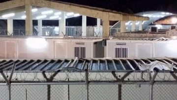 Περιορίζεται η κυκλοφορία σε πρόσφυγες και μετανάστες 