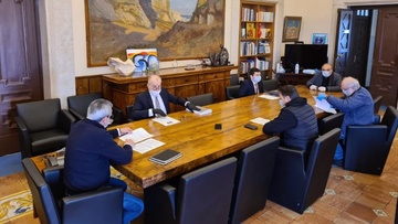 Aντ. Καμπουράκης για συλλογική σύμβαση: «Οι μεγάλες μάχες κερδίζονται με ευθύνη και συνεργασία»