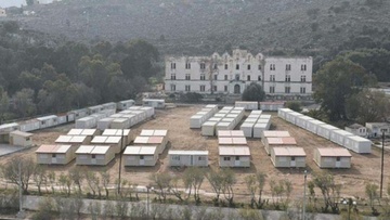 Νομοσχέδιο για προσφυγικό/μεταναστευτικό: Κλειστές ελεγχόμενες δομές στα νησιά 