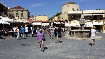 Έρευνα-φωτιά για τον ελληνικό τουρισμό: Πόσο θα πληγεί από την πανδημία