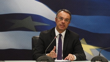 Βρέθηκαν τα 250 εκατ. για τη μείωση του ΦΠΑ σε εστίαση και τουρισμό 
