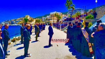 Ο Υπουργός Εθνικής Άμυνας τίμησε τη μνήμη του Σμηναγού Κώστα Ηλιάκη στην Κάρπαθο