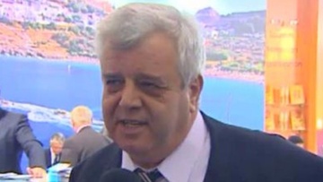 «Είναι τρελοί αυτοί οι Άγγλοι. Μπορεί να κλείσουν να ‘ρθουν μαζικά...»!