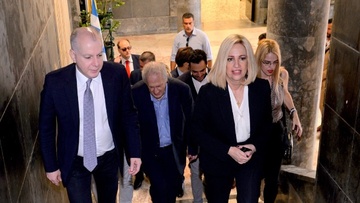 Στο Δημαρχείο Ρόδου η Φώφη Γεννηματά