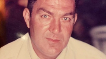 «Έφυγε» και ο Λάκης Επιφάνης