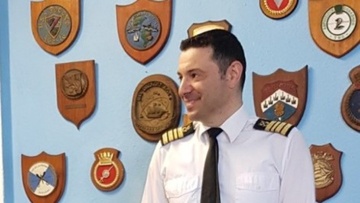 Με τον βαθμό του υποναυάρχου αποστρατεύεται ο πρώην Λιμενάρχης Ρόδου Σπύρος Τάτης