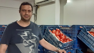 «Πετάμε. Καρπούζι εγώ  δεν θυμάμαι να πέταξα ξανά…»!               