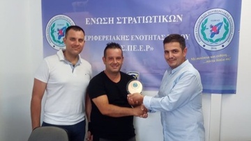 Τιμήθηκε επιλοχίας που υπηρετεί στη Ρόδο