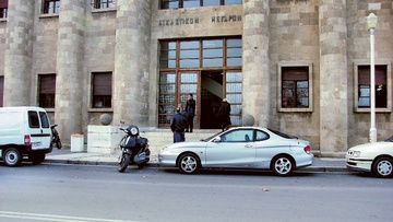 Στη δικαιοσύνη προσέφυγε ο πρόεδρος του  Κέντρου Κοινωνικής Πρόνοιας Παύλος Μπακίρης