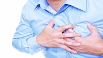 Έμφραγμα: Τι πρέπει να κάνετε σε περίπτωση καρδιακής προσβολής