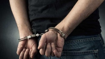 Ρόδος: Δύο δεκαοχτάχρονοι κατηγορούνται ότι βίασαν 13χρονο αγοράκι
