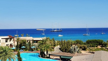 Το «Γεράκι της Μάλτας» στη Λίνδο