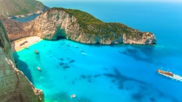 Σε καραντίνα θέτει τους τουρίστες από Ελλάδα η Σκωτία και από τη Ζάκυνθο η Ουαλία- φόβοι για αναθεώρηση και από το Ην.Βασίλειο
