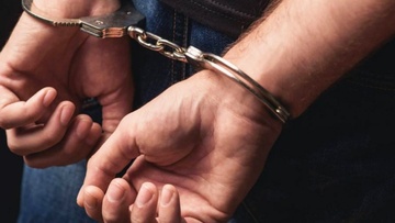 Συνελήφθη 33χρονος για κλοπές- Άρπαξε χρήματα και τρόφιμα από επιχείρηση