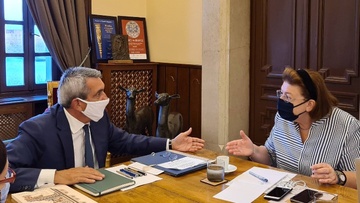 Συνάντηση εργασίας του Περιφερειάρχη Ν. Αιγαίου με την Υπουργό Πολιτισμού Λίνα Μενδώνη