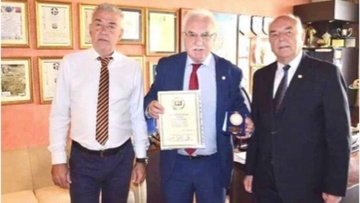 Τιμήθηκε από τους λογοτέχνες ο ερευνητής Γιώργος Τσούκαλης