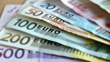 Έκτακτο επίδομα σε εργαζόμενους με αναστολή – Ποιοι θα πάρουν 800 ευρώ