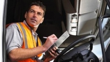 Αποχή από την πρακτική εξέταση υποψήφιων οδηγών φορτηγών εξήγγειλαν οι εξεταστές