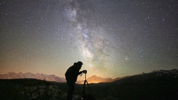 Η παρατήρηση των άστρων  και ο Αστροτουρισμός