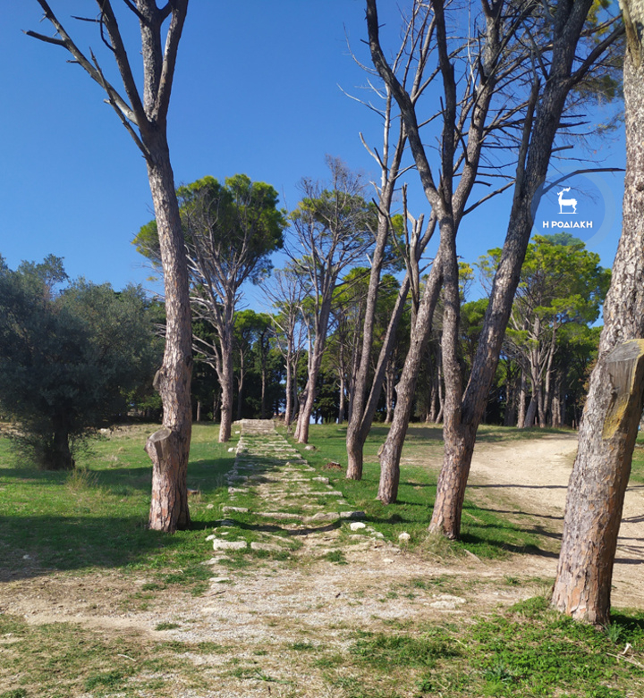 Θα αποκατασταθεί και το μονοπάτι που οδηγεί στον χώρο  του βυζαντινού κάστρου