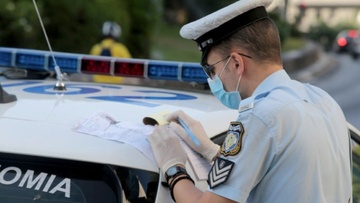 Νέα «τσουχτερά» πρόστιμα για μη χρήση μάσκας