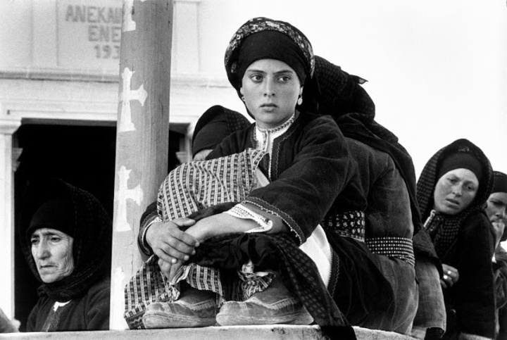 GREECE. Karpathos. Olympos. 1964. Watching the dance.