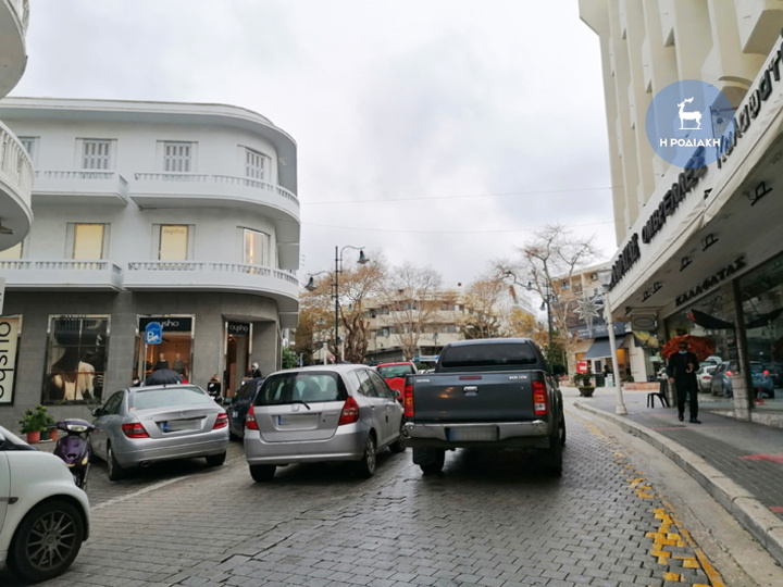 Ακόμη και μποτιλιάρισμα χθες στο κέντρο της πόλης