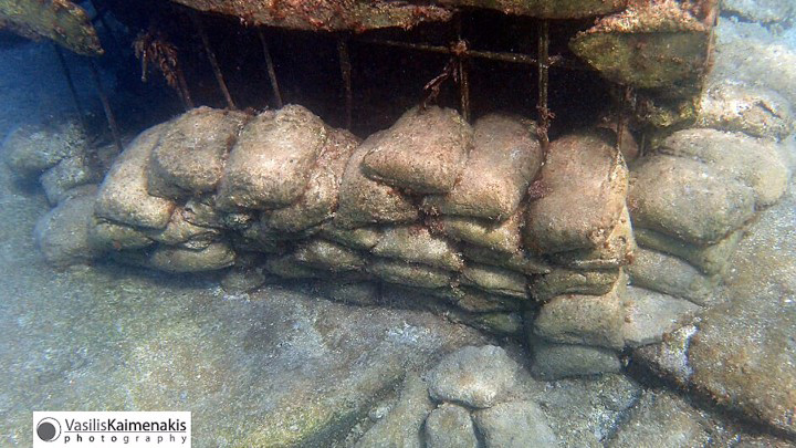 Φωτογραφία του 2019 από τον φακό του Βασίλη Καϋμενάκη, δείχνει επίσης ξεκάθαρα το μέγεθος του προβλήματος