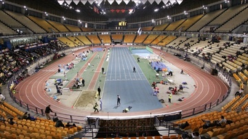 Κλειστός στίβος για λίγους και καλούς…