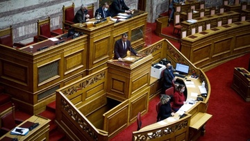 Σε υψηλούς τόνους η αντιπαράθεση για την «Ολοκληρωμένη θαλάσσια και νησιωτική πολιτική»
