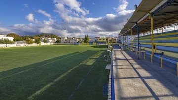 Στα σκαριά και η αλλαγή τάπητα