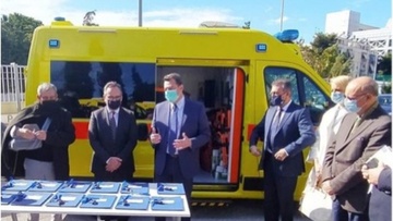 Θύμωσε ο Πολάκης με αφορμή τα ασθενοφόρα του Νοτίου Αιγαίου