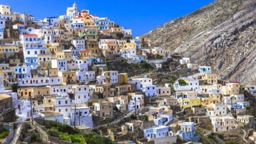 Πεζοπορικός τουρισμός  στην Κάρπαθο και τη νήσο Σαρία