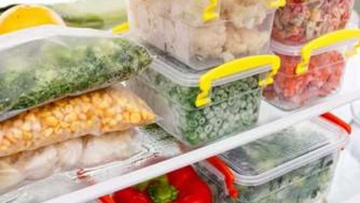 Tρόφιμα: πόση ώρα μπορούν να μείνουν εκτός ψυγείου; 