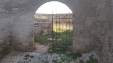 Κατάντησαν σκουπιδότοπο την περιοχή απέναντι από το τουριστικό λιμάνι της Ρόδου