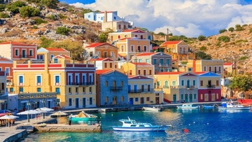 Daily Telegraph: Ρόδος, Σύμη και Κάρπαθος στα 15 ελληνικά νησιά που πρέπει να πάτε φέτος διακοπές