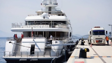 Λύθηκε το θέμα με τον εφοδιασμό των θαλαμηγών στη Ρόδο