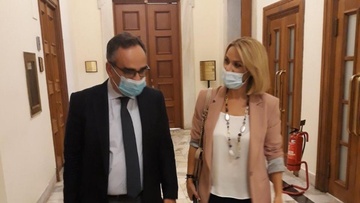 Στη βουλή το θέμα του Ιατρείου Γενναδίου σε Πολυδύναμο, από τη Μίκα Ιατρίδη