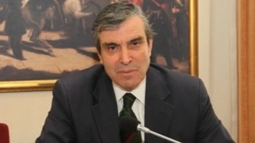 Μ. Mπετενιώτης: O Σημίτης με άλλαξε υπουργείο για να μην εποικίσω 18 βραχονησίδες