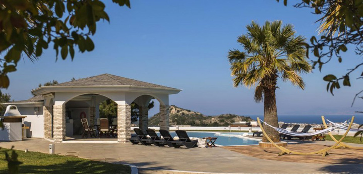 Η βίλα στην οποία γίνονται τα γυρίσματα